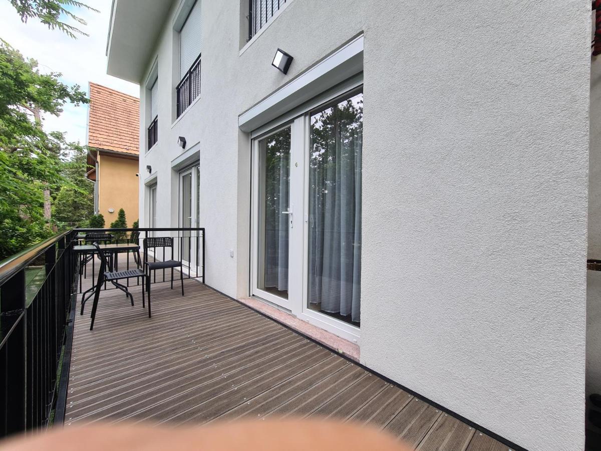 Oet Fenyo Apartmanhaz Siofok Dış mekan fotoğraf