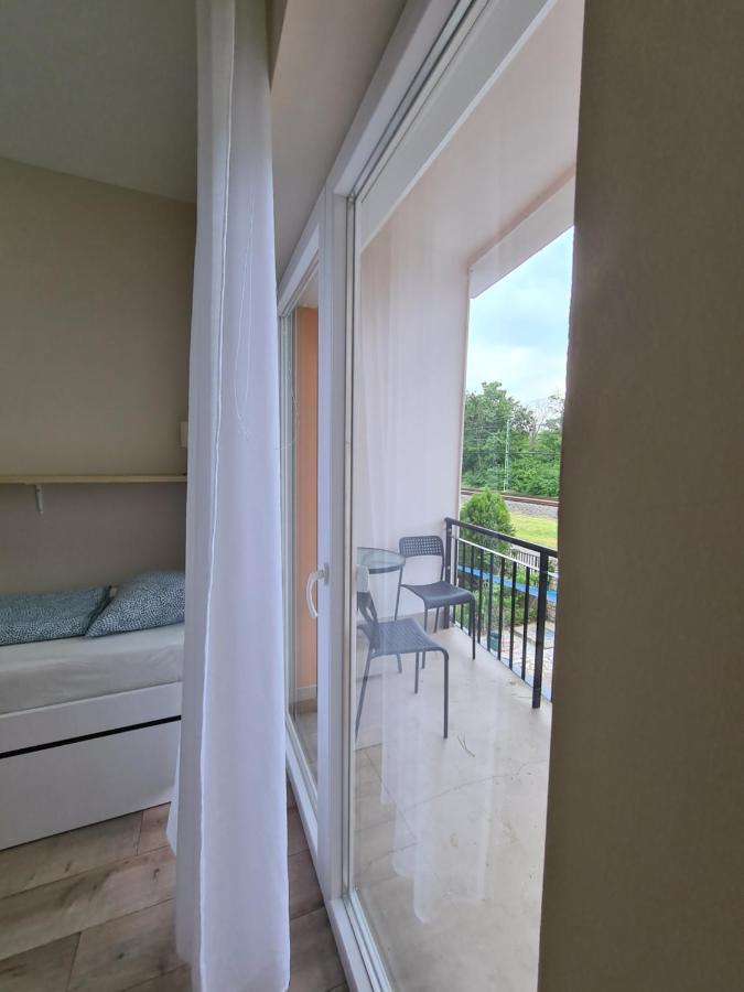 Oet Fenyo Apartmanhaz Siofok Dış mekan fotoğraf