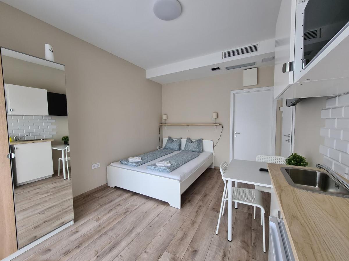 Oet Fenyo Apartmanhaz Siofok Dış mekan fotoğraf
